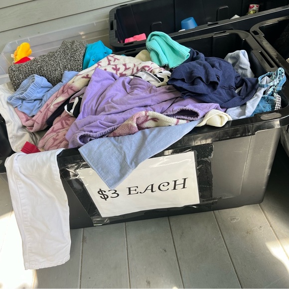 Huge Clothes Lot Bundles - Picture 4 of 16
